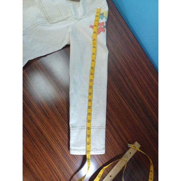 FDJ Bohemian Floral Embroidered Cream Colorful Jacket Stitched Western Size 8 - Picture 10 of 11